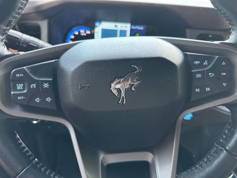 Used 2023 Ford Bronco Outer Banks image 19