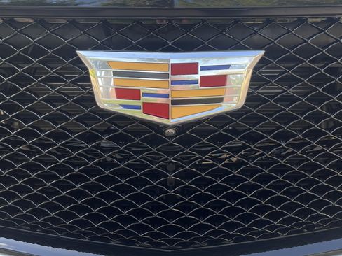 Used 2023 Cadillac Escalade Sport w/ LPO, ONYX Package AWD/4WD image 5