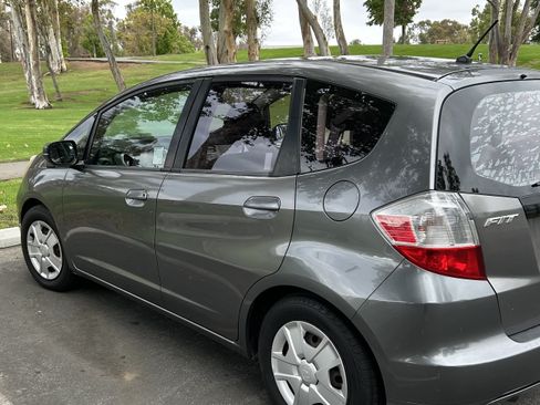 Used 2013 Honda Fit image 2