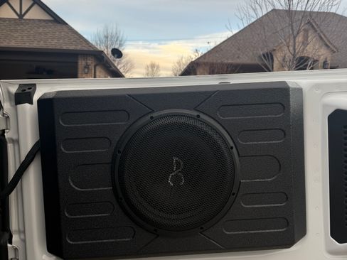 Used 2021 Ford Bronco Outer Banks image 4