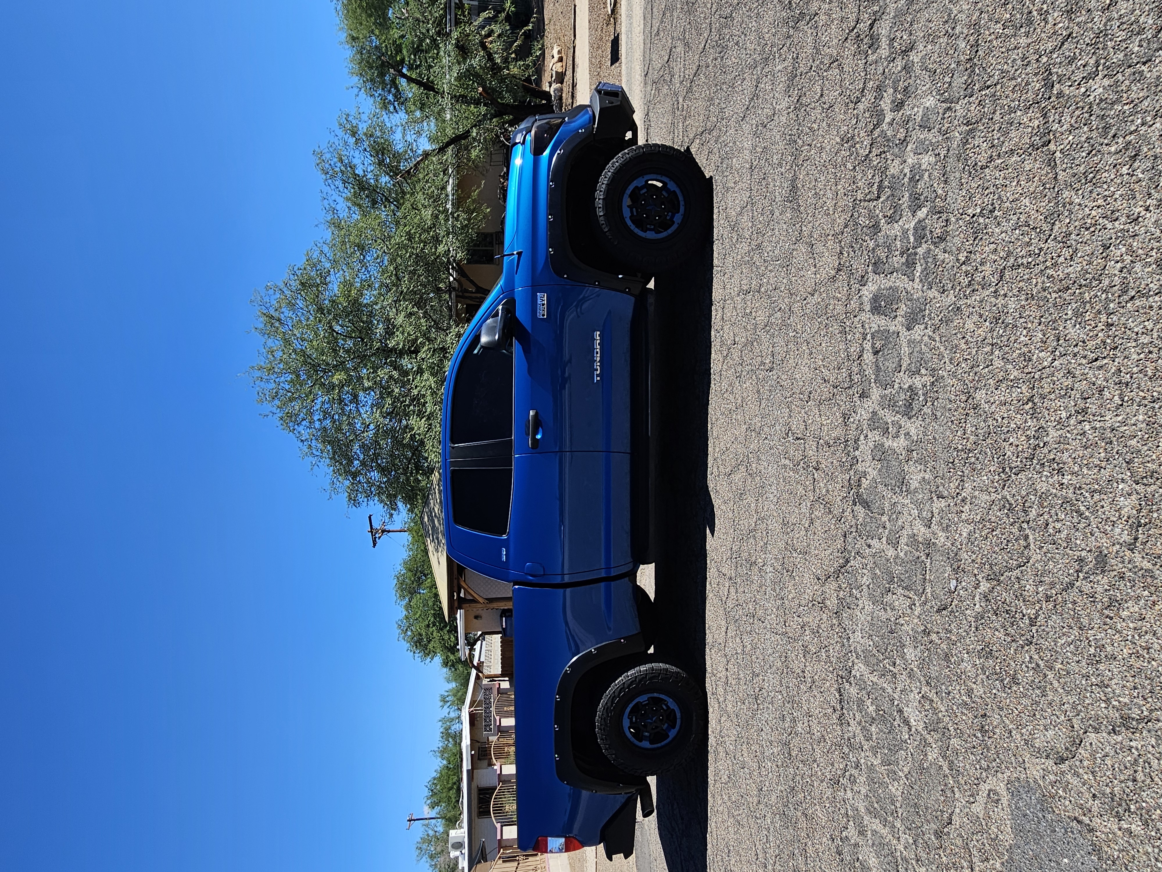 Used 2017 Toyota Tundra SR5 AWD/4WD image 5