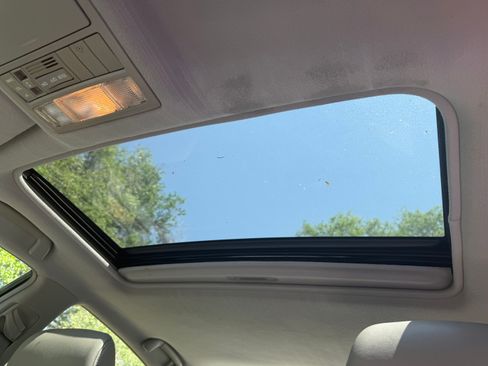 Used 2007 Toyota Camry Hybrid image 24