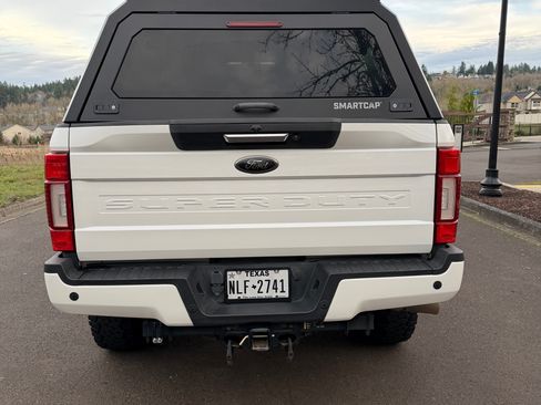 Used 2020 Ford F250 Lariat image 8