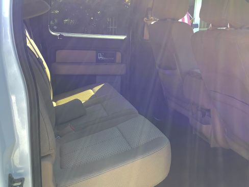 Used 2013 Ford F150 XLT w/ Luxury Equipment Group RWD image 10