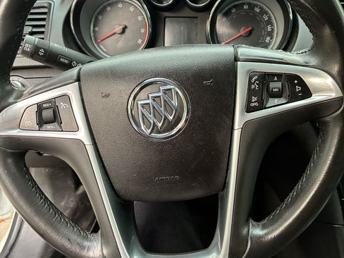 Used 2011 Buick Regal CXL FWD image 10