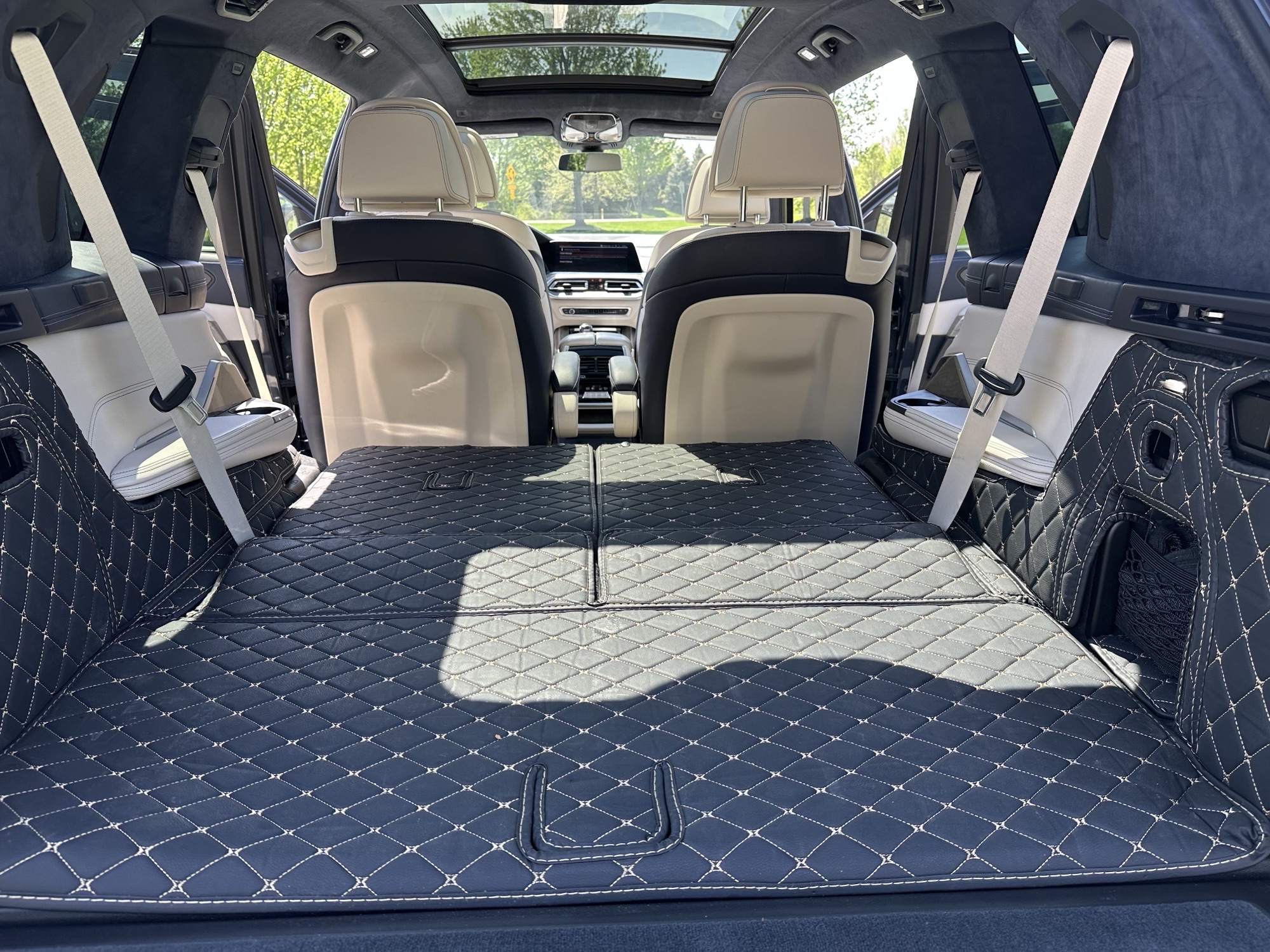 Used 2019 BMW X7 xDrive50i w/ Dynamic Handling Package AWD/4WD image 24