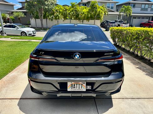 Used 2023 BMW i7 xDrive60 image 6