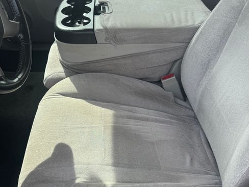 Used 2007 Chevrolet Silverado 1500 LT w/ 1LT Convenience Package image 11