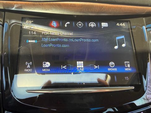 Used 2019 Cadillac Escalade Premium Luxury AWD/4WD image 15