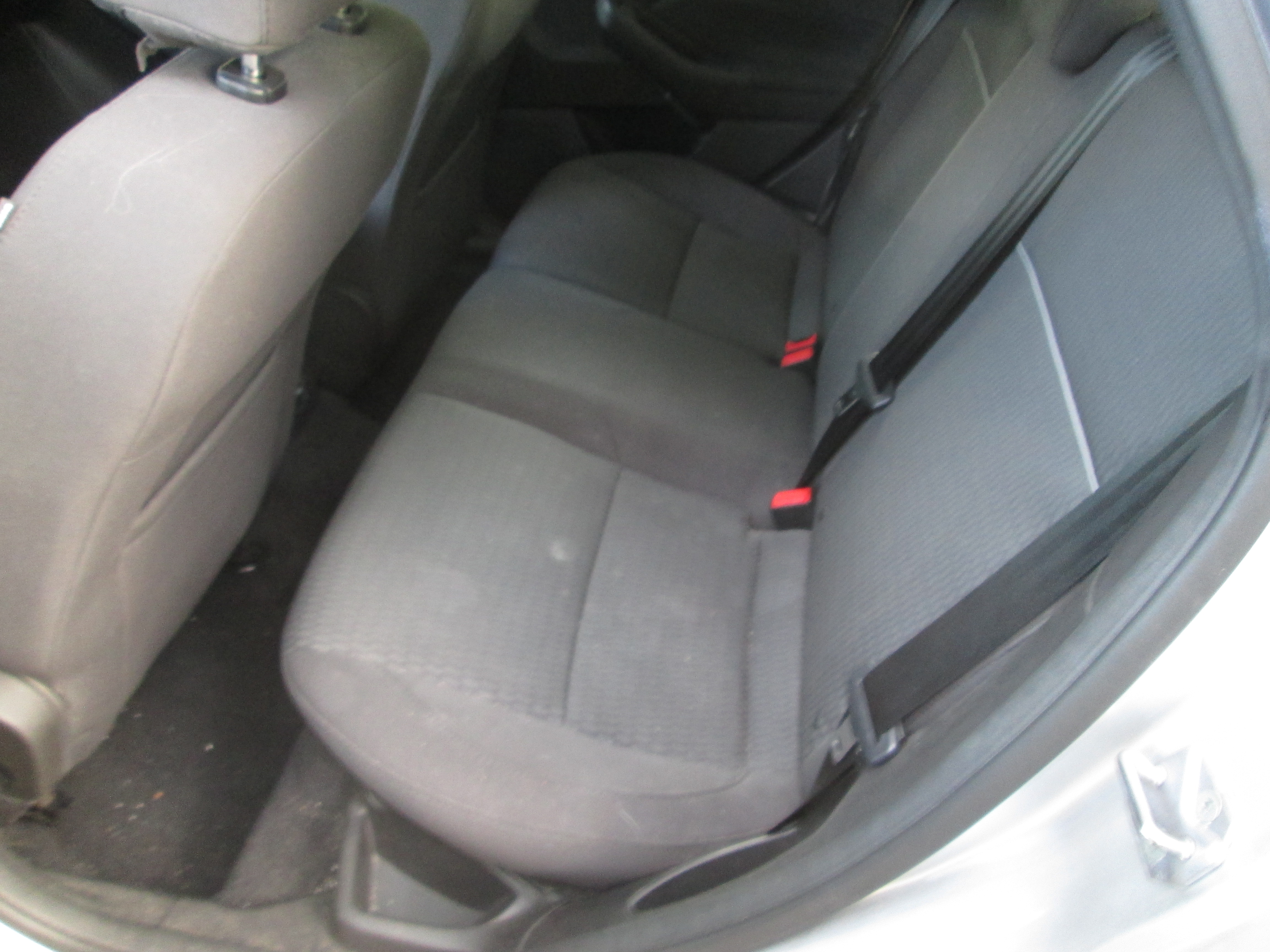 Used 2012 Ford Focus SEL FWD image 4