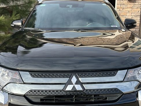 Used 2020 Mitsubishi Outlander GT image 4