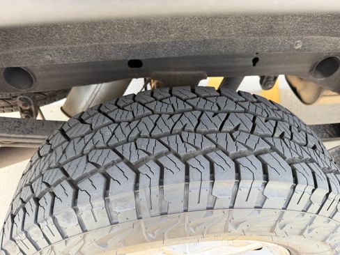 Used 2019 GMC Sierra 1500 SLE w/ SLE Value Package AWD/4WD image 20