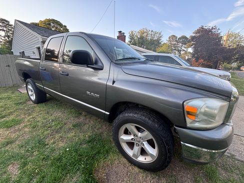Used 2008 Dodge Ram 1500 Truck SLT AWD/4WD image 1