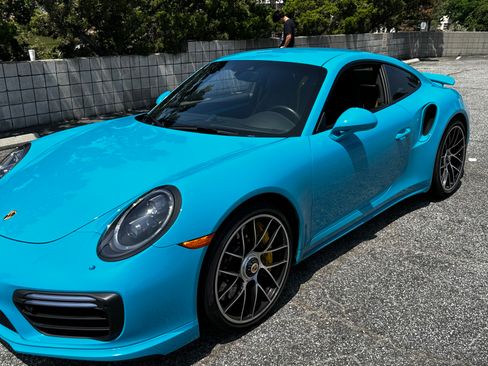 Used 2017 Porsche 911 Turbo S image 11