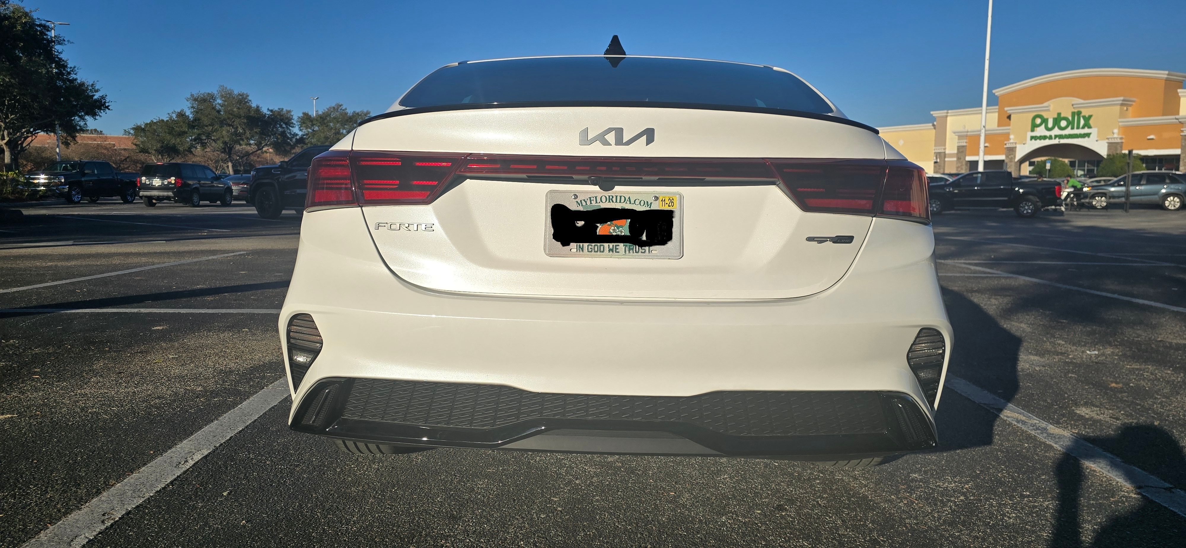 Used 2024 Kia Forte GT-Line w/ GT-Line Premium Package FWD image 5