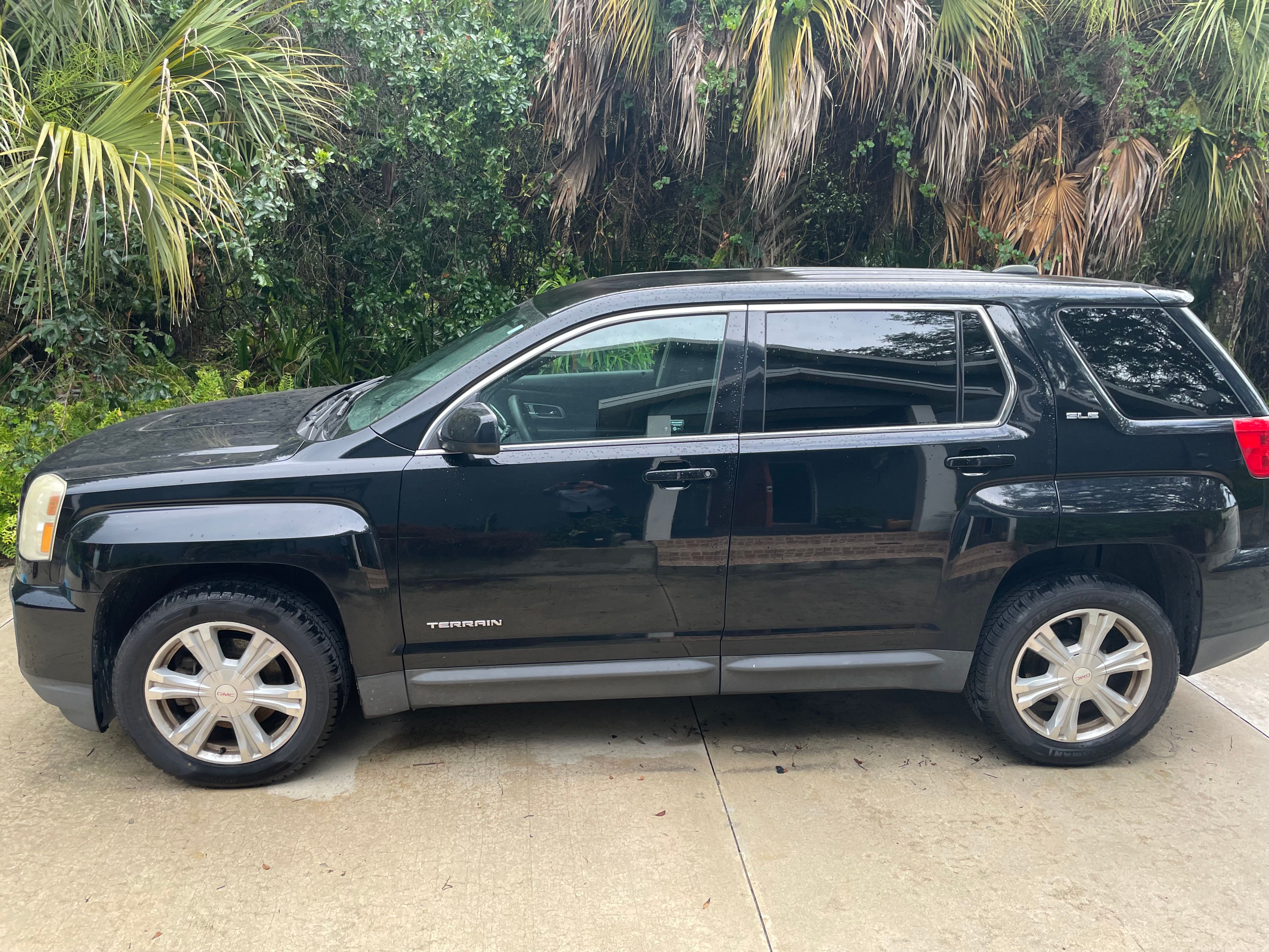 Used 2017 GMC Terrain SLE FWD image 5