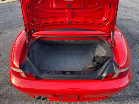 Used 2000 BMW Z3 2.5i image 13