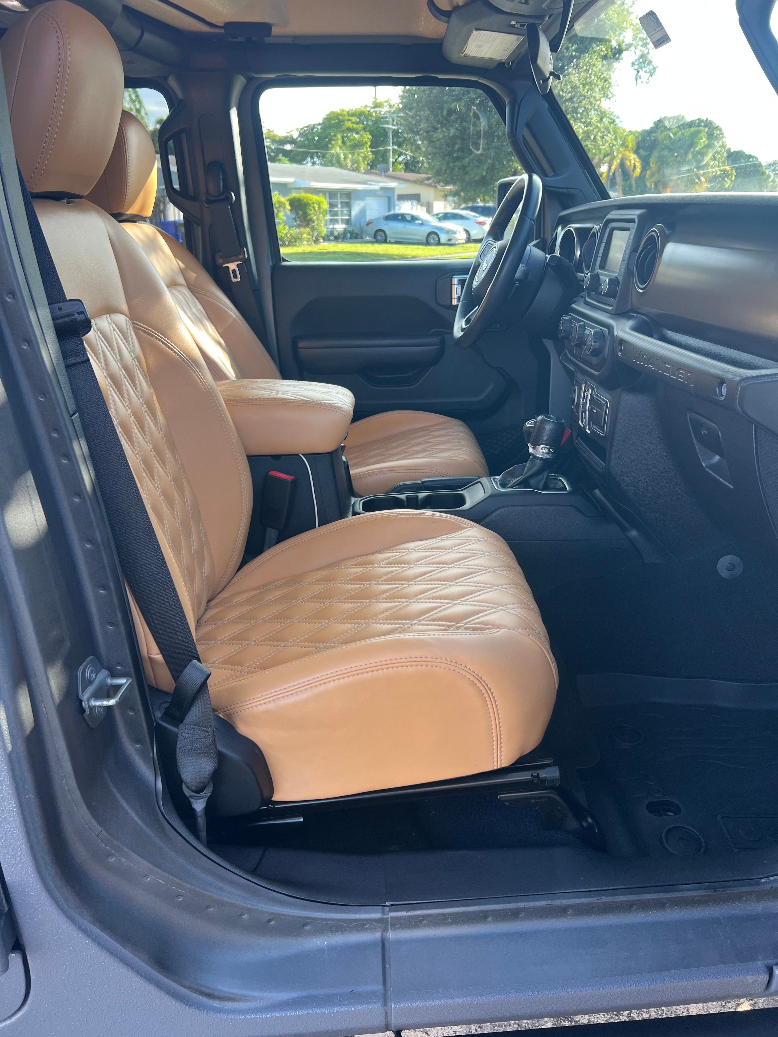 Used 2018 Jeep Wrangler Unlimited Sport S AWD/4WD image 8