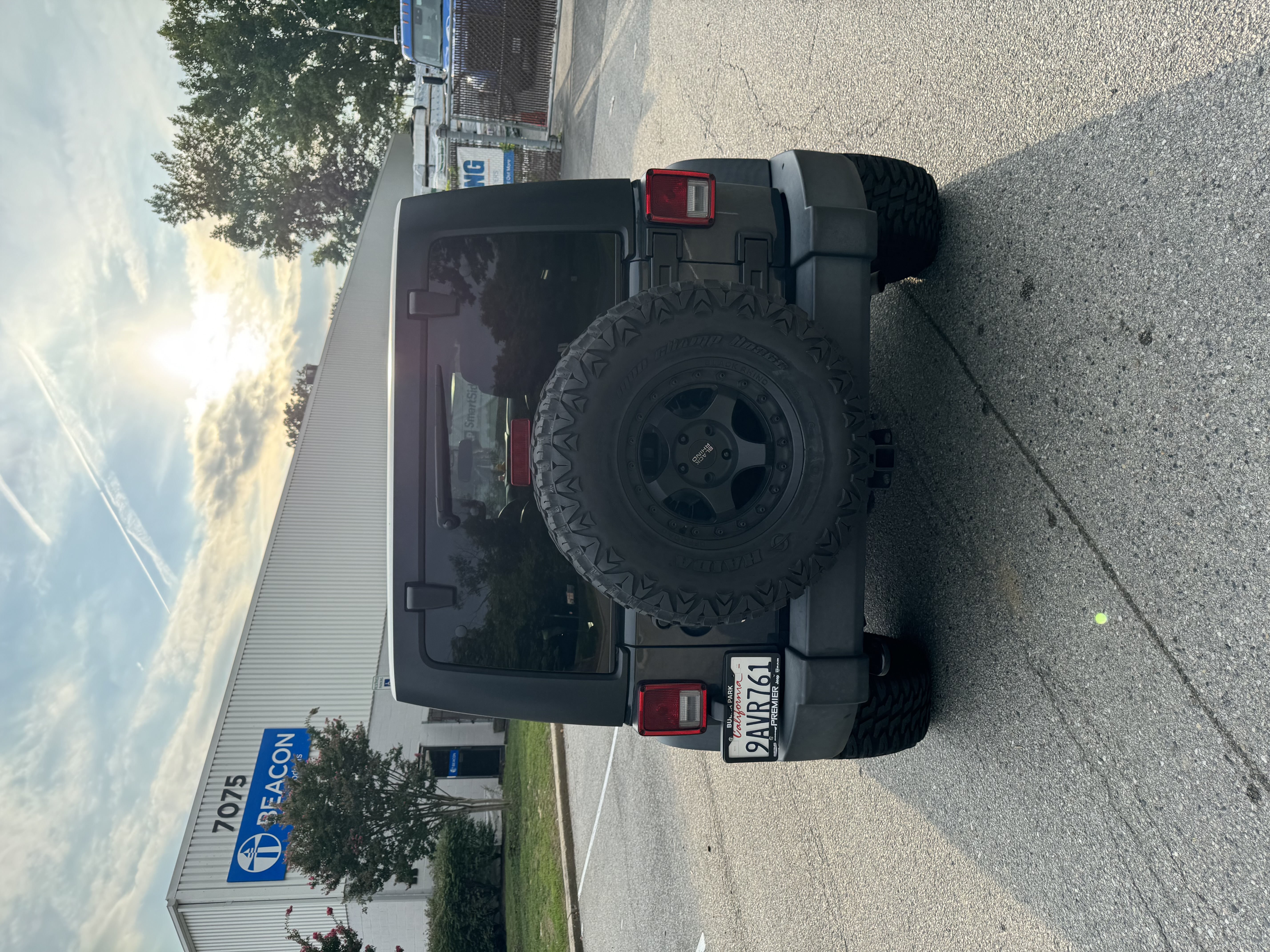 Used 2018 Jeep Wrangler Unlimited Sport S AWD/4WD image 13