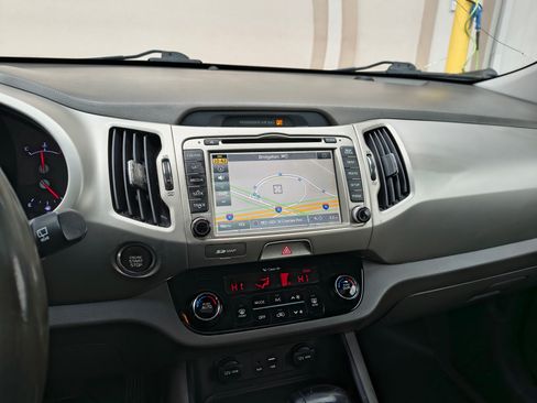 Used 2015 Kia Sportage EX image 11