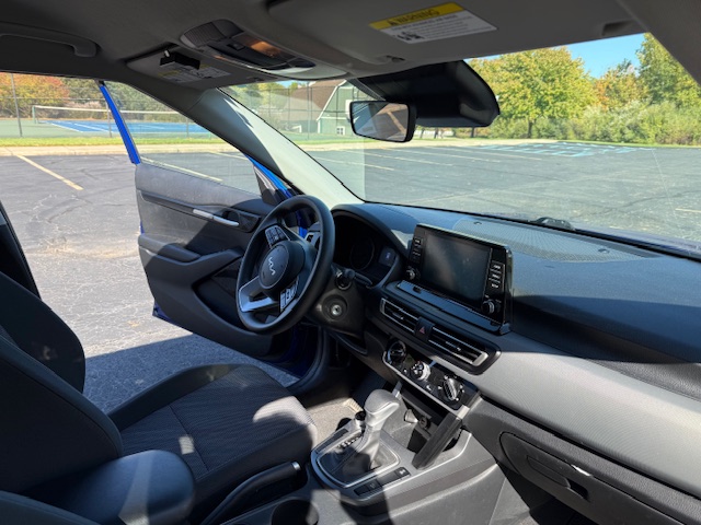 Used 2023 Kia Seltos LX AWD/4WD image 6