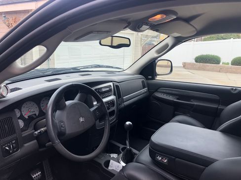 Used 2004 Dodge Ram 1500 Truck 2WD Regular Cab image 11