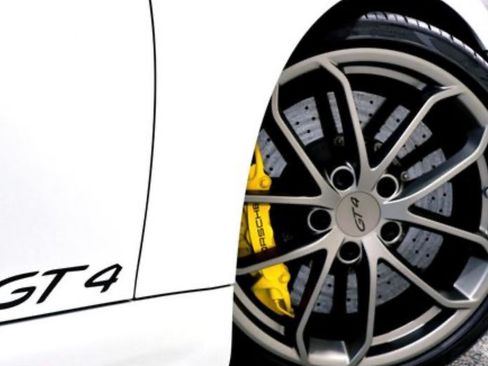 Used 2023 Porsche 718 Cayman GT4 RWD image 12