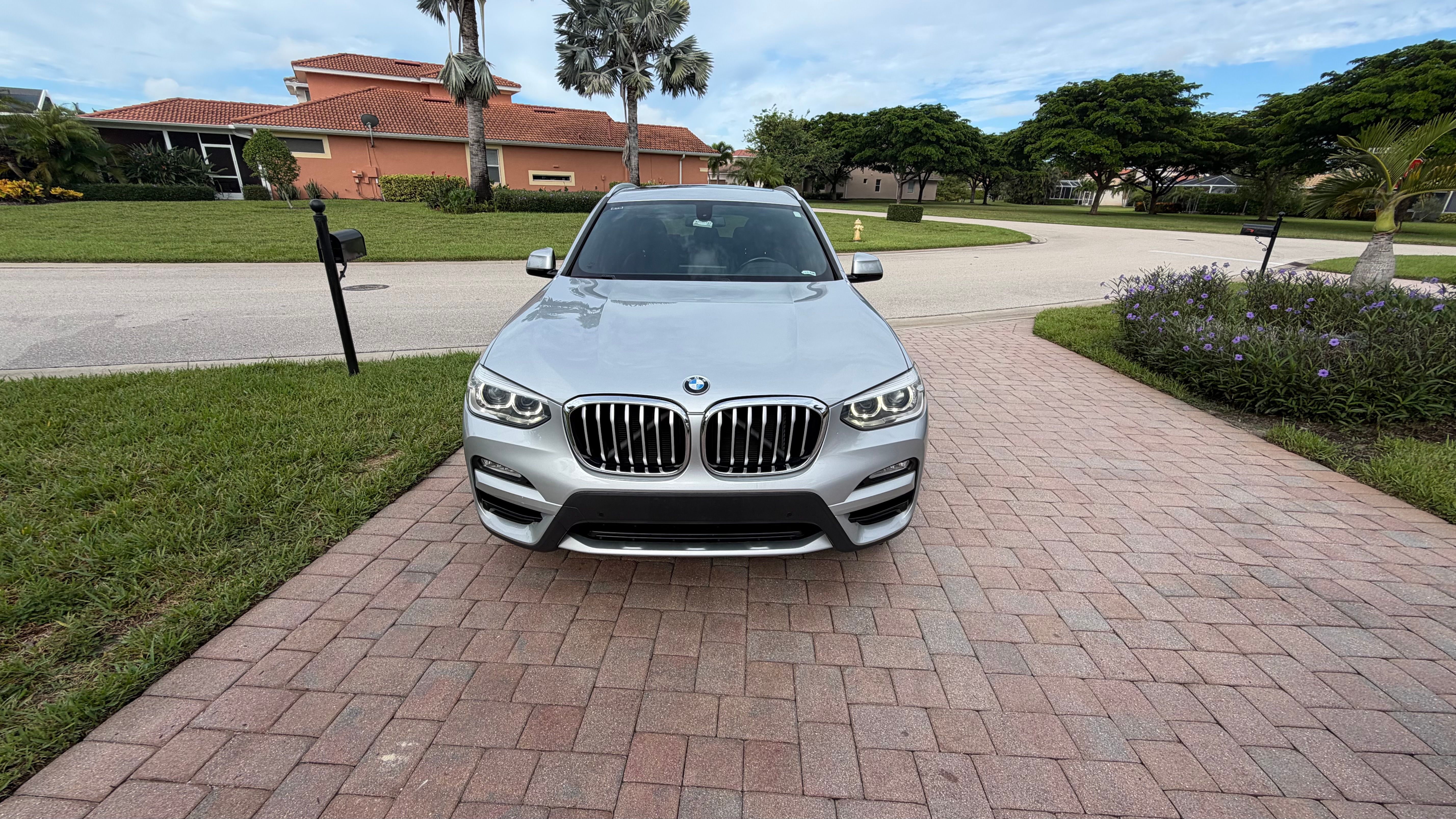 Used 2018 BMW X3 xDrive30i AWD/4WD image 2