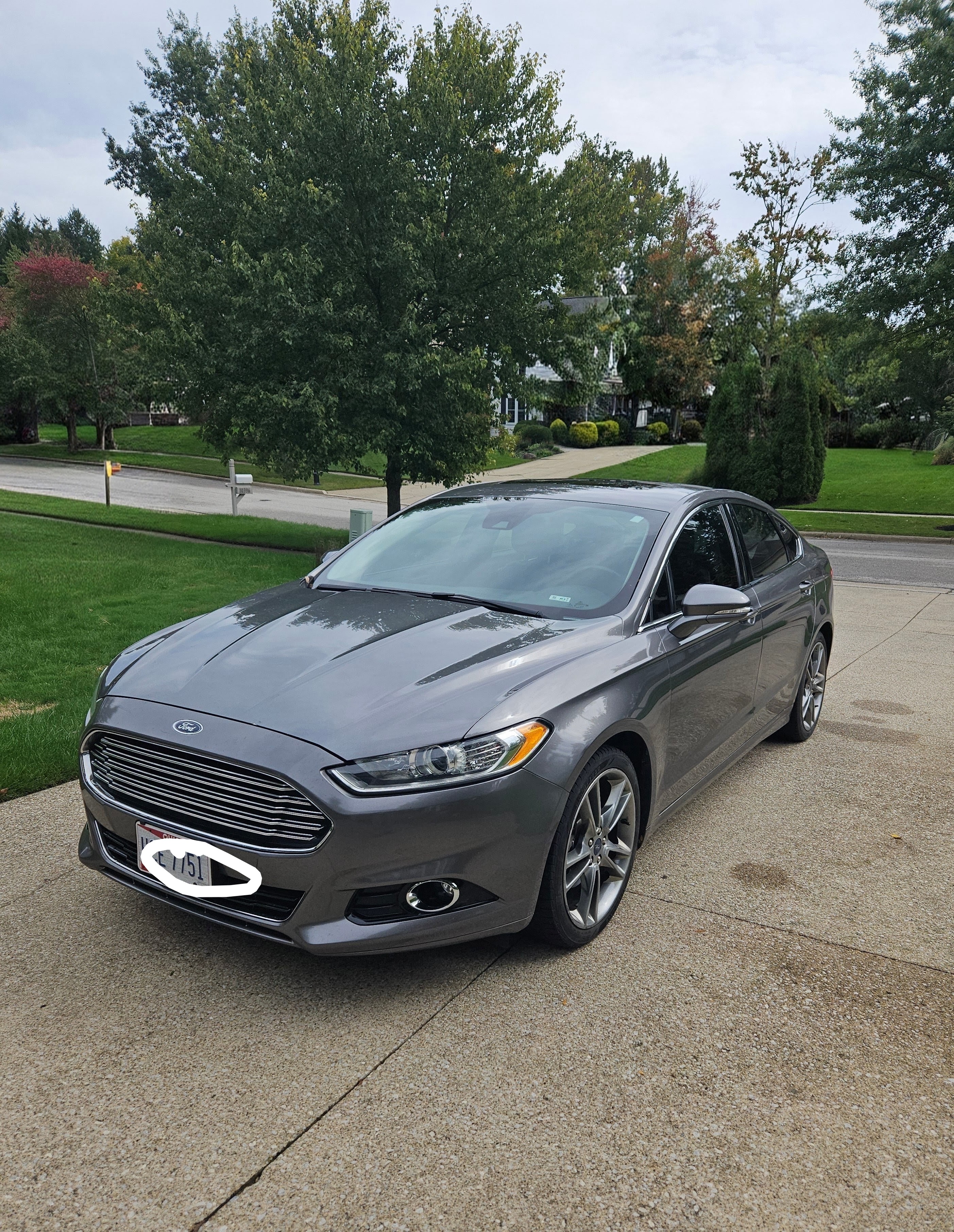Used 2014 Ford Fusion Titanium FWD image 12