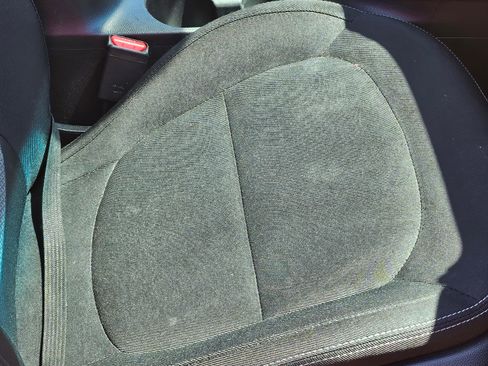 Used 2019 Kia Soul + image 12