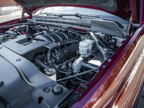 Used 2015 GMC Sierra 1500 SLT w/ SLT Crew Cab Value Package image 21