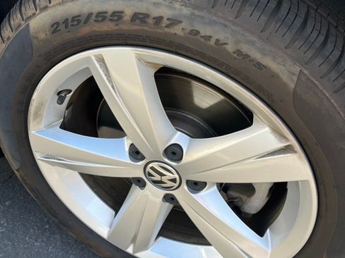 Used 2012 Volkswagen Passat 2.5 SE image 11