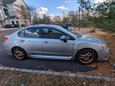 Used 2015 Subaru WRX image 4