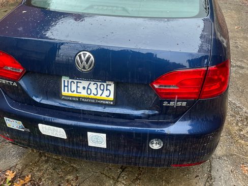 Used 2011 Volkswagen Jetta SE image 5