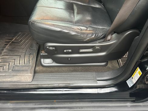 Used 2013 Chevrolet Avalanche LS w/ All-Star Edition image 23