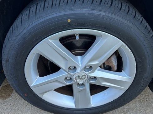 Used 2012 Toyota Camry SE image 8