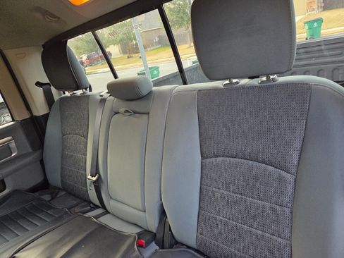 Used 2014 RAM 1500 Big Horn image 11