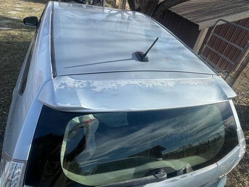 Used 2012 Toyota Prius V Five image 4