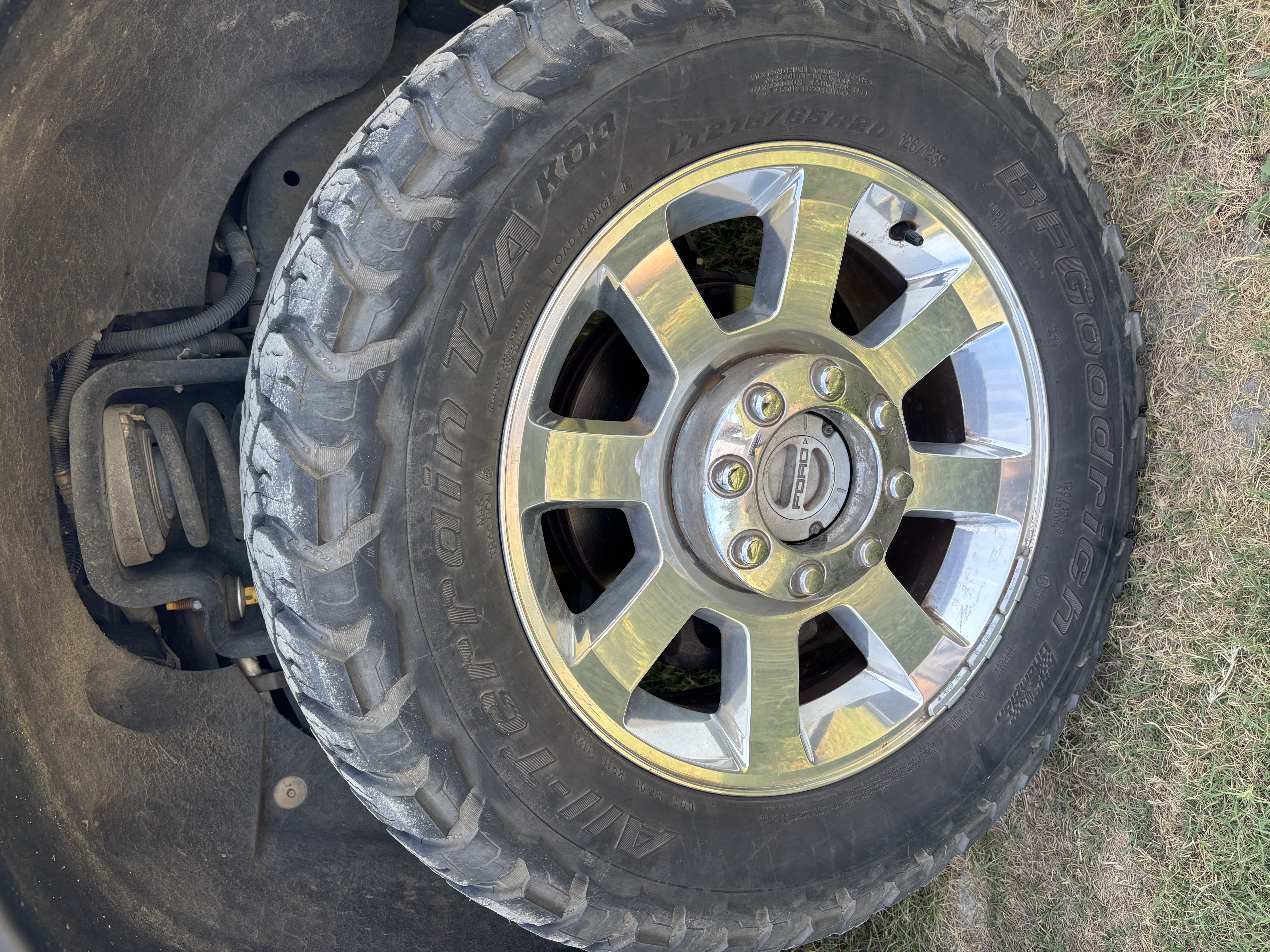 Used 2010 Ford F250 Lariat AWD/4WD image 10