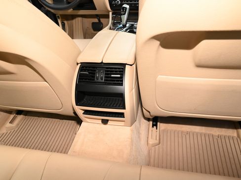 Used 2014 BMW 528i Sedan RWD image 31