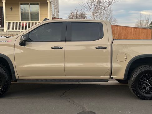 Used 2022 Chevrolet Silverado 1500 ZR2 w/ Technology Package image 1