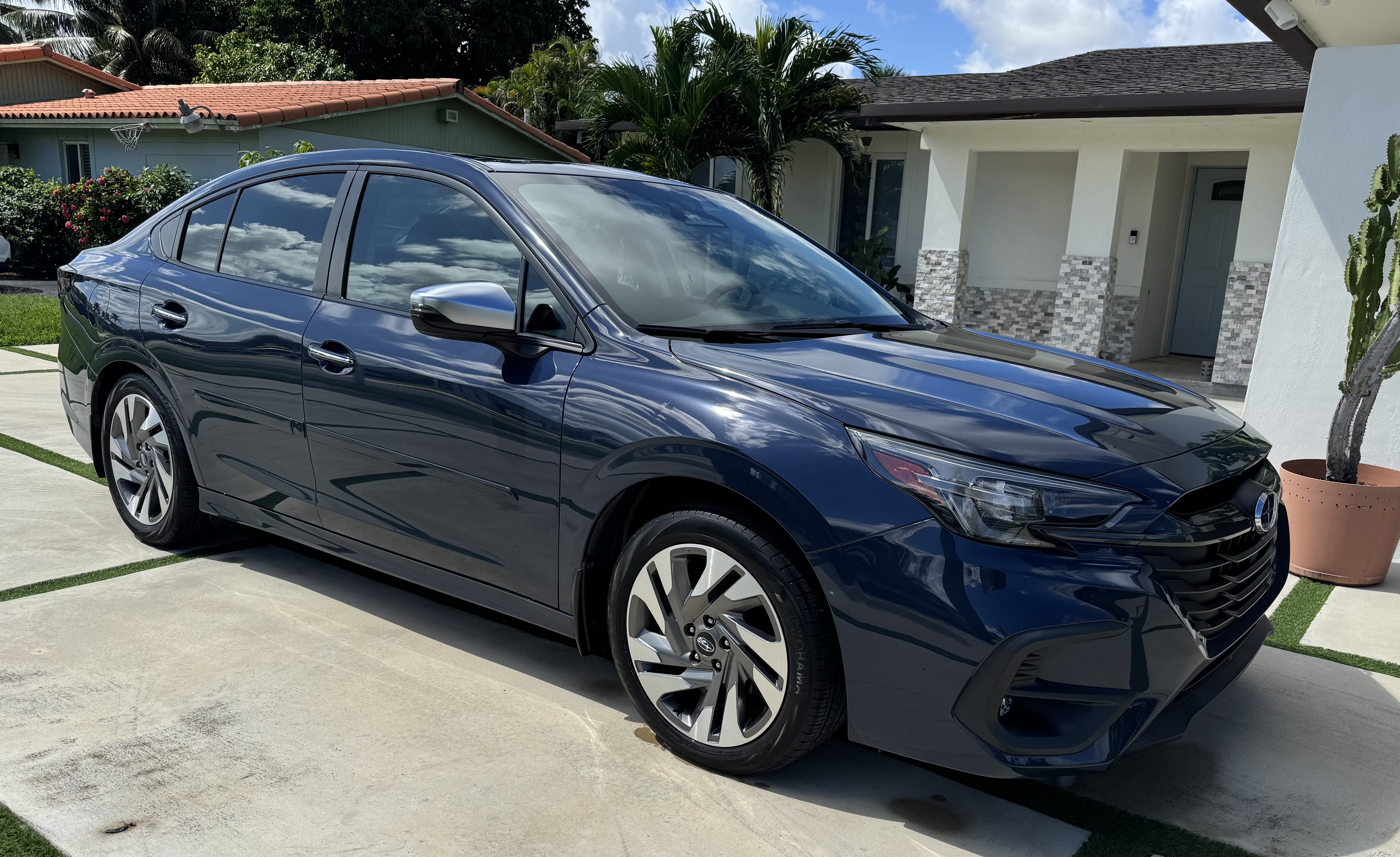 Used 2023 Subaru Legacy Touring XT AWD/4WD image 1