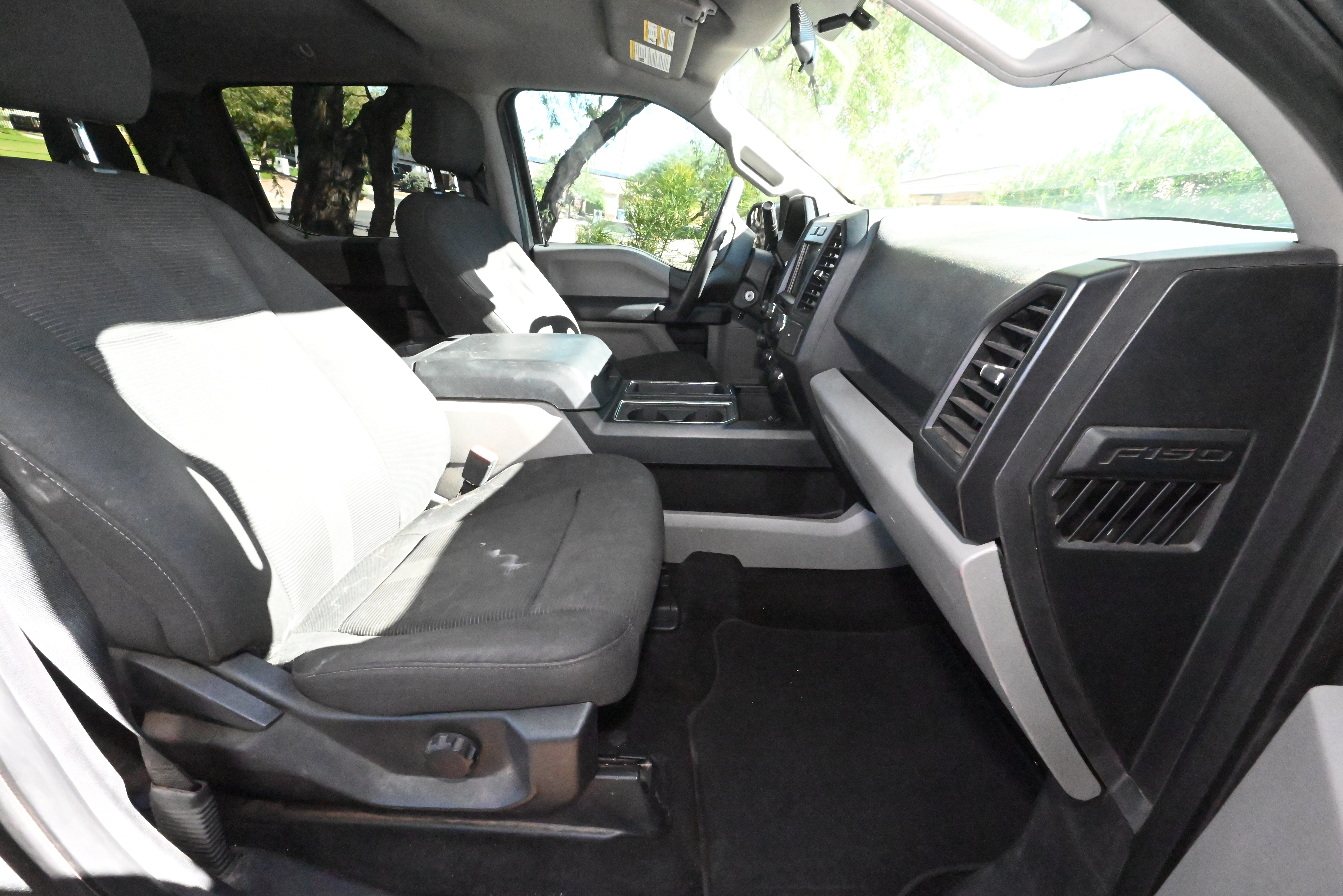 Used 2018 Ford F150 XL w/ Equipment Group 101A Mid AWD/4WD image 19