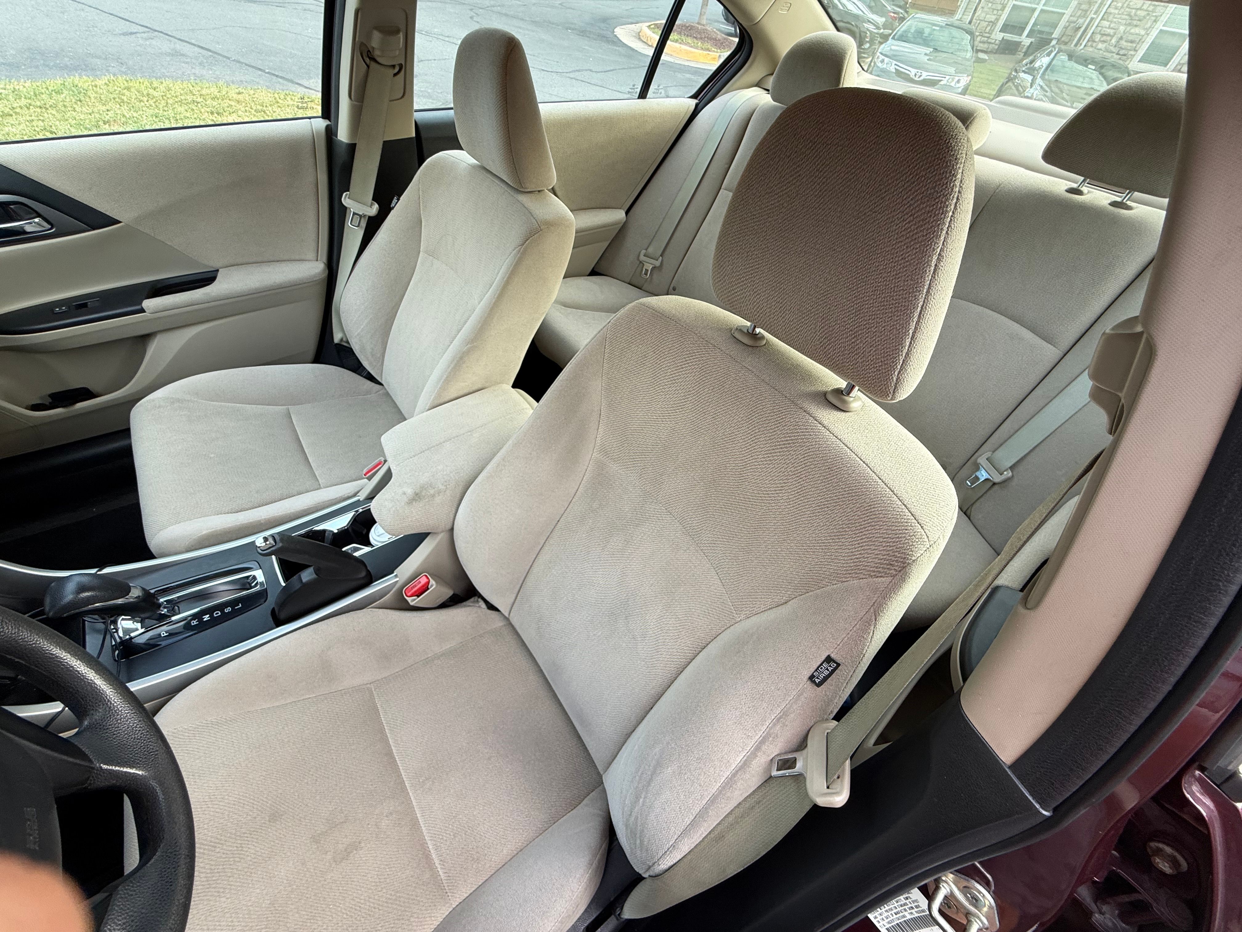 Used 2013 Honda Accord LX image 4
