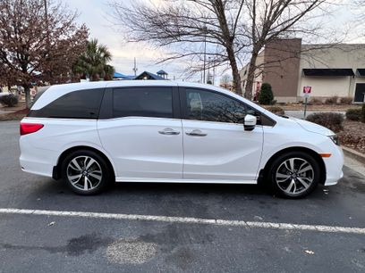 Used 2024 Honda Odyssey Touring