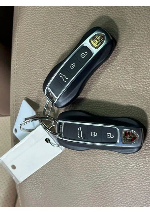 Used 2019 Porsche Cayenne AWD/4WD image 14