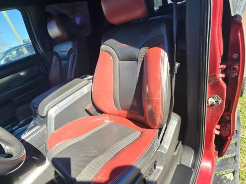 Used 2014 Ford F150 Raptor w/ Equipment Group 801A Luxury image 6