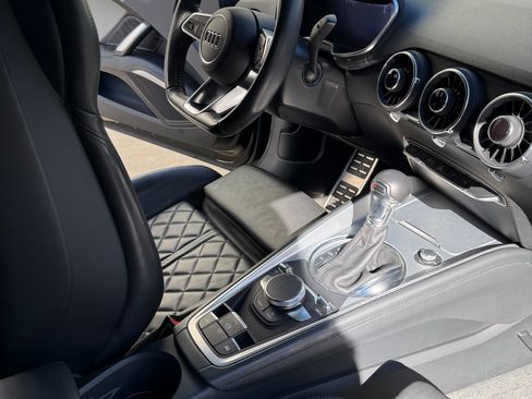 Used 2016 Audi TT 2.0T w/ Technology Package image 9