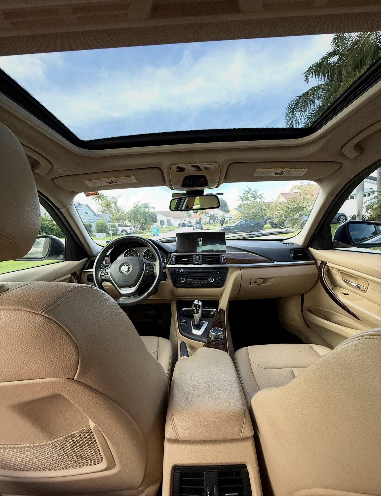Used 2015 BMW 328i xDrive Sedan AWD/4WD image 9