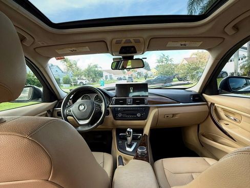 Used 2015 BMW 328i xDrive Sedan AWD/4WD image 9